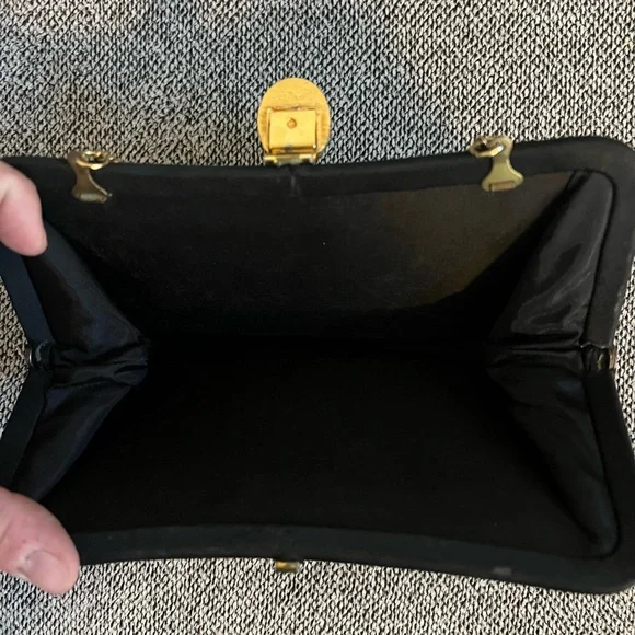 Vintage Black and Gold Structured Clutch with Chain - Picture 2 of 4